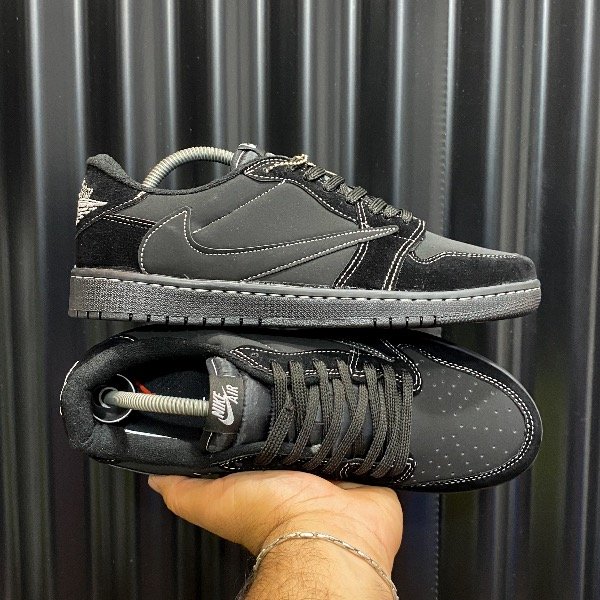Producto - Air Jordan travis phantom
