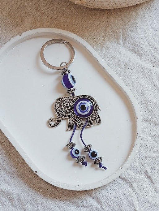 Producto - Llavero ojo turco y elefante