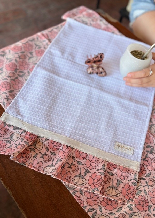 Producto - Mantel Matero + Repasador - Rosas