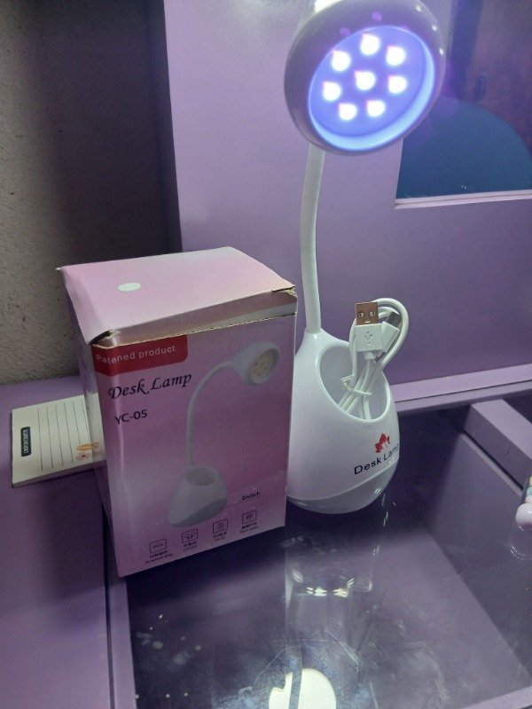 Producto - Lampara soft led/uv desk lamp