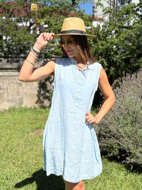 Producto - Vestido de lino con cuello polo