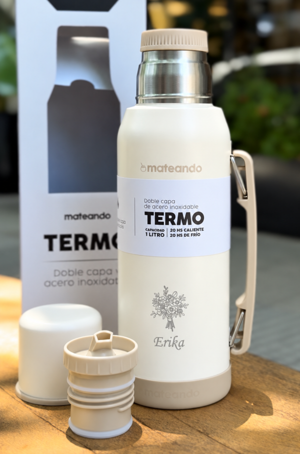 Producto - NUEVO! TERMO MATEANDO CLASSIC 1LT. - BEIGE - 9