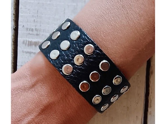 Producto - Brazalete Maca Negro