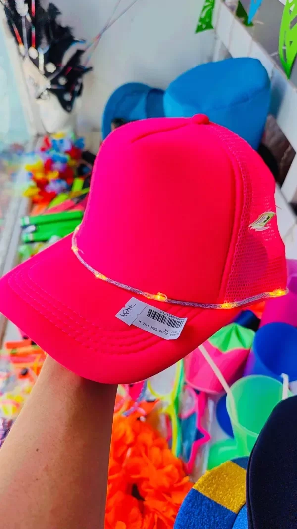 Producto - Gorra Rosa Fluo con luz