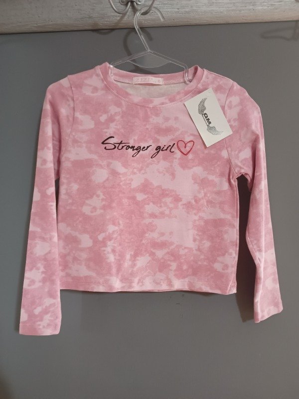 Producto - Remera Stronger Girl