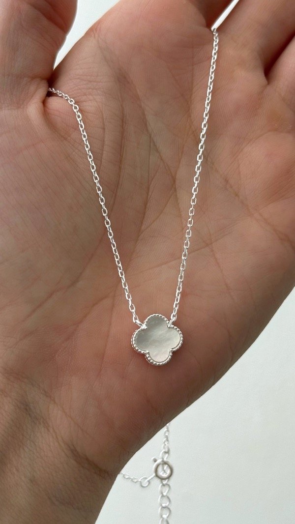 Producto - Conjunto dije Cleef nácar 40 a 45cm P925