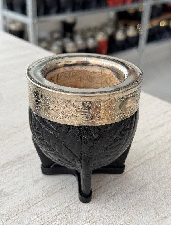 Producto - IMPERIAL DE ALPACA Virola lisa cuero dibujado.