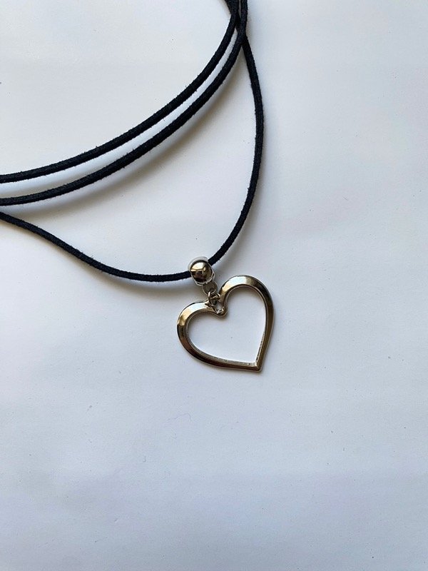 Producto - Chocker heart
