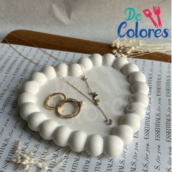 Producto - Molde bandeja corazon borlas 2