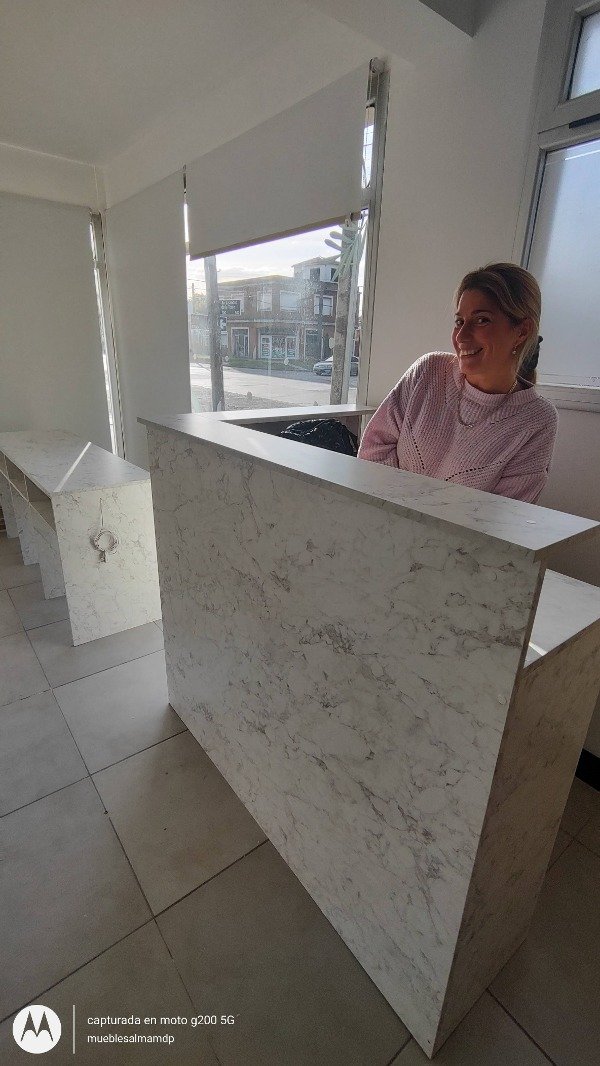 Producto - MOSTRADOR MARMOL