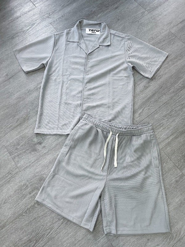 Producto - CONJUNTO GRIS