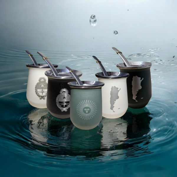 Producto - Mate de acero premium con bombilla