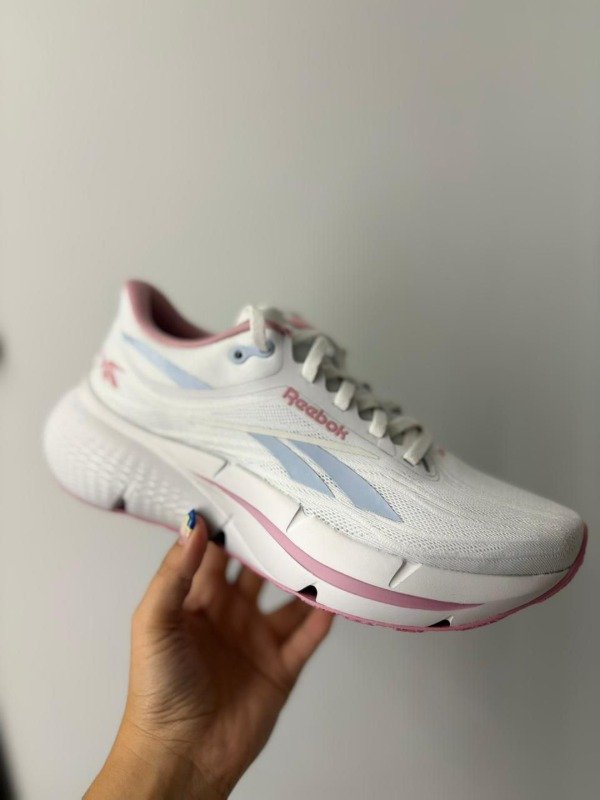 Producto - Zapatillas Reebok Pasteles