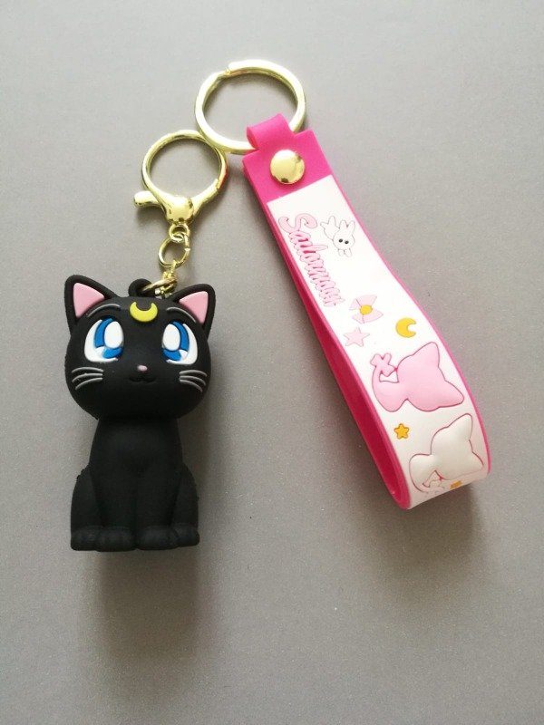 Producto - Llavero doble de Sailor Moon. Luna