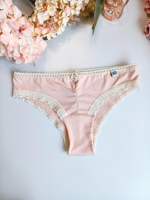 Producto - Bombacha vedetina rosa - by Mariana Maggi
