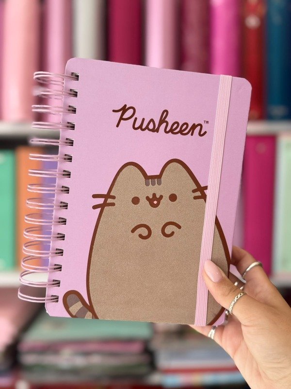 Producto - Agenda 2027 mooving pusheen 21x15 diaria - 0