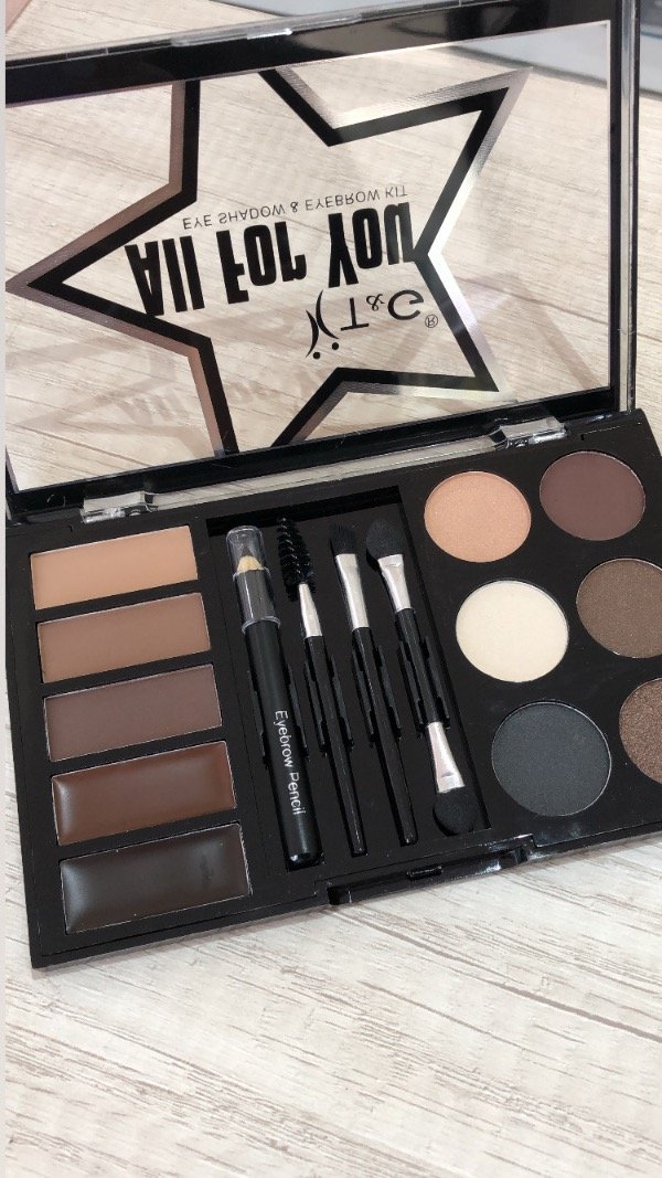 Producto - Paleta de sombras colores sobrios clasicos + sombras en gel para cejas + brochas