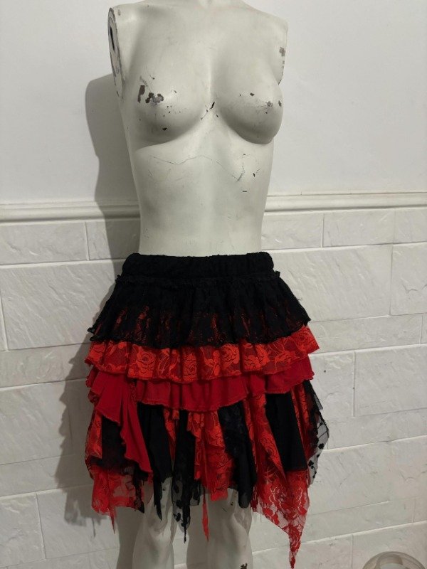 Producto - Pollera "vudú" - 2