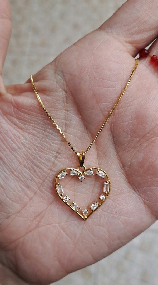 Producto - Collar enchapado en oro 38cm más 4,5cm de alargue con Dije Corazón Cubics