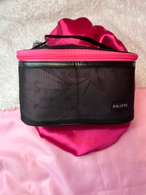 Producto - Neceser estilo red-Negro con fucsia