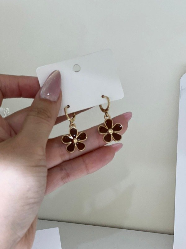 Producto - AROS FLORCITAS MARRON