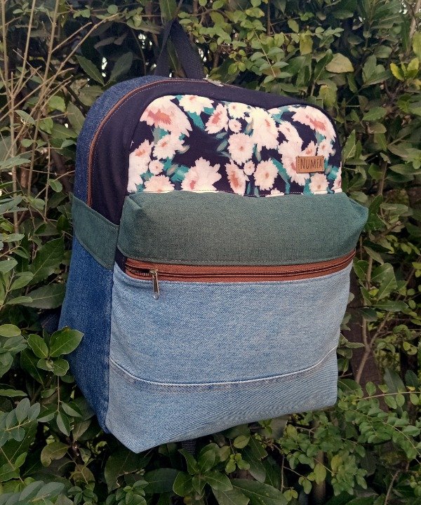 Producto - Mochila XL Upcycling Garden