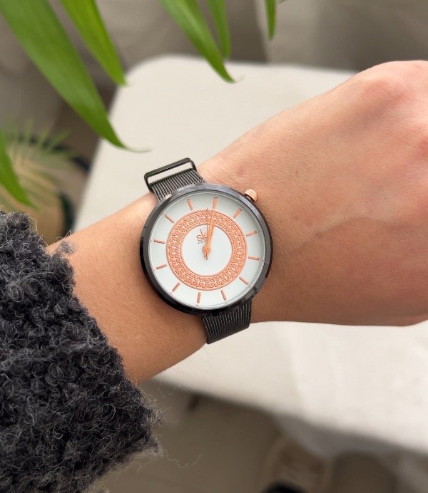 Producto - Reloj leonar negro
