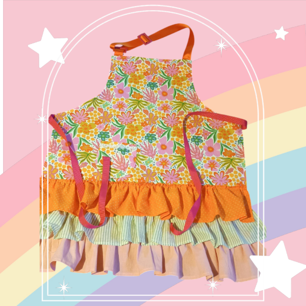 Producto - Delantal Niña - " Mini Asiye - Helados" + Gorro (talle 2)