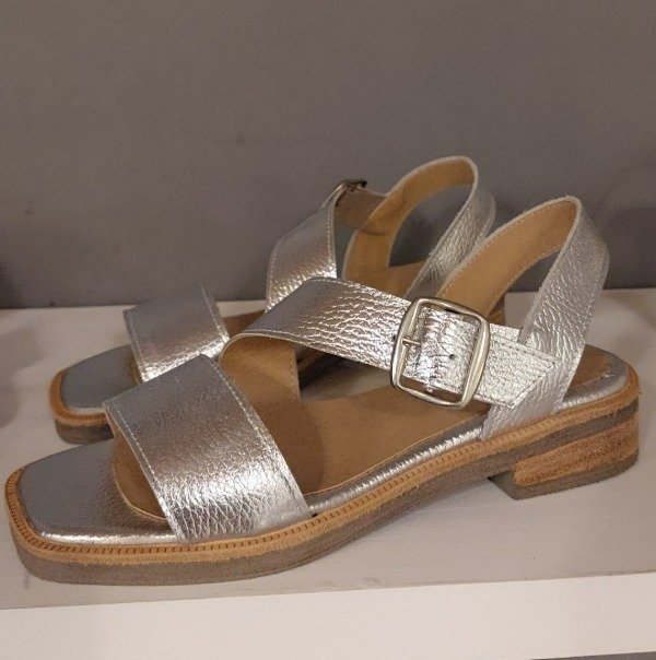 Producto - Sandy cuero plata