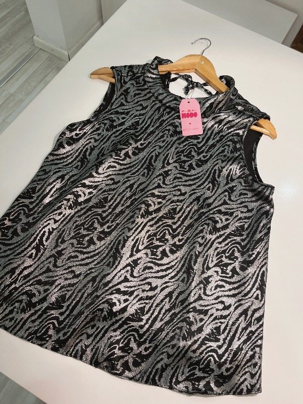 Producto - Remera Ursula