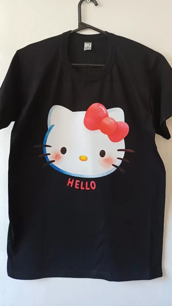 Producto - Remera Algodón Kitty Cara Negra y Blanca