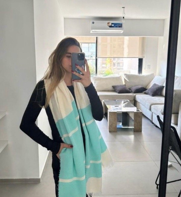 Producto - RUANA LIGHT BLUE