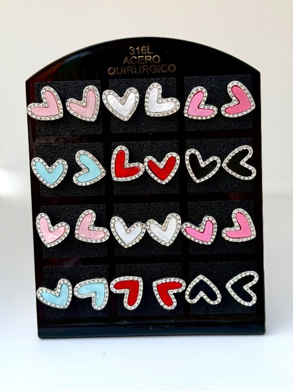 Producto - Aritos de corazón con stras varios-