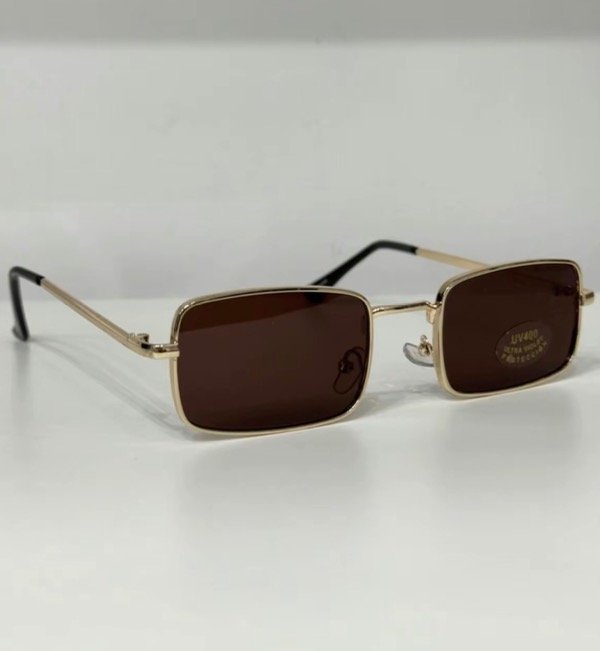 Producto - Chad Brown