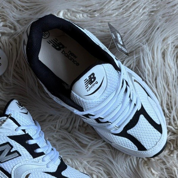 Producto - New Balance 530 Blanco / Choco - 3