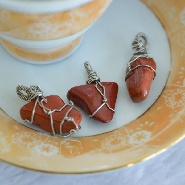 Producto - Dije de Jaspe Rojo