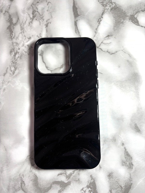 Producto - Case wave color negra iph 15 pro Max