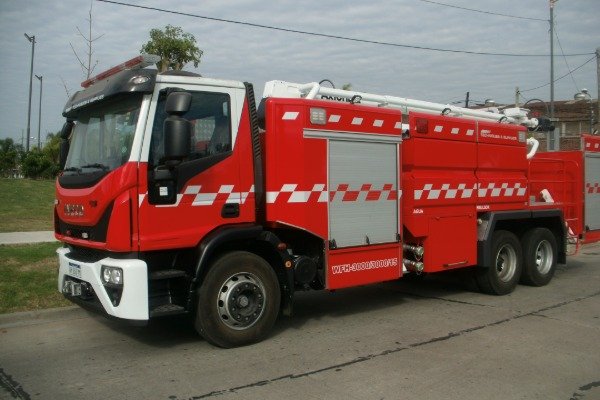 Producto - Autobomba con brazo hidráulico WFH-3000 3000 15