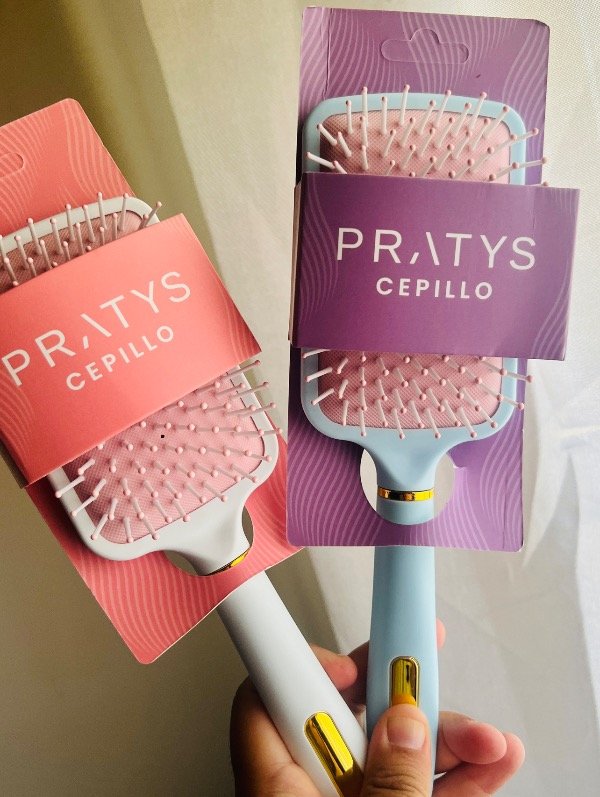 Producto - Cepillos para pelo Pratys con espejo