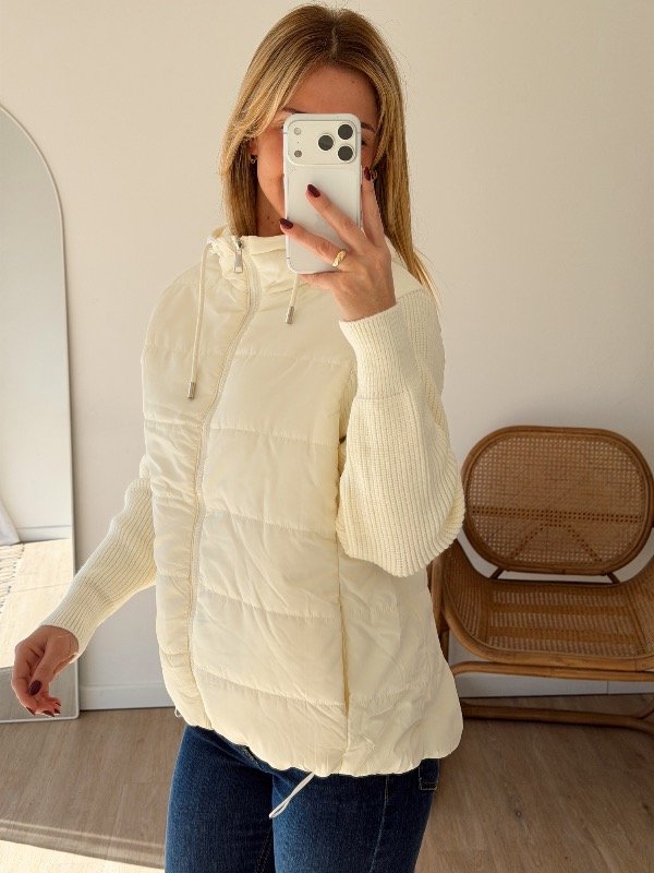 Producto - CAMPERA CAPUCHA COMBINADA