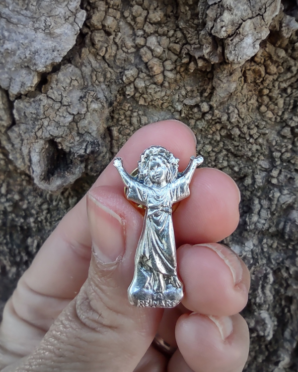 Producto - Pin Divino Niño Jesús