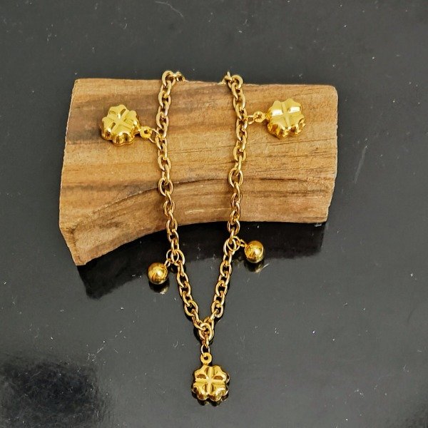 Producto - Pulsera Trébol y Pelotitas