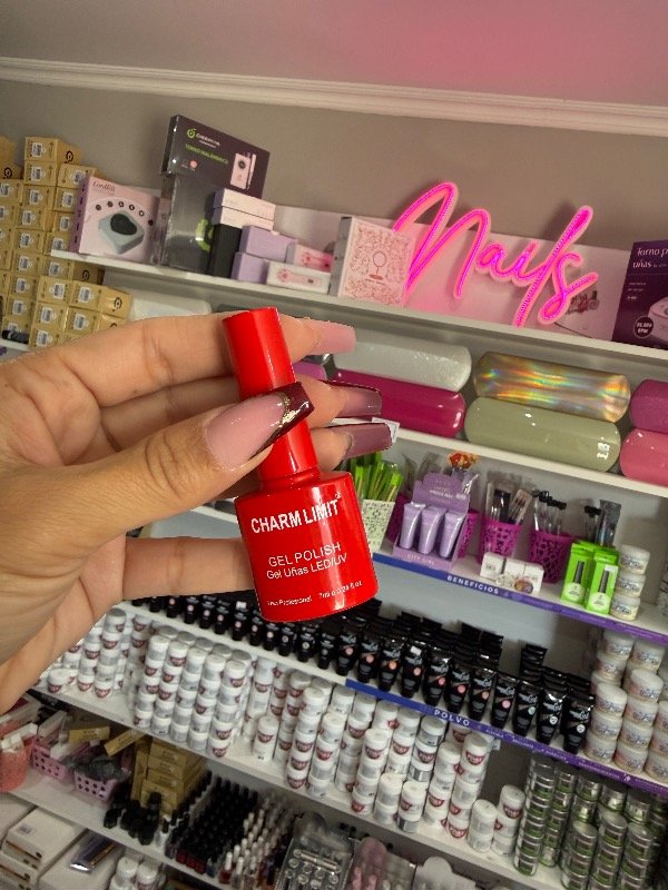 Producto - Esmalte rojo charlimit