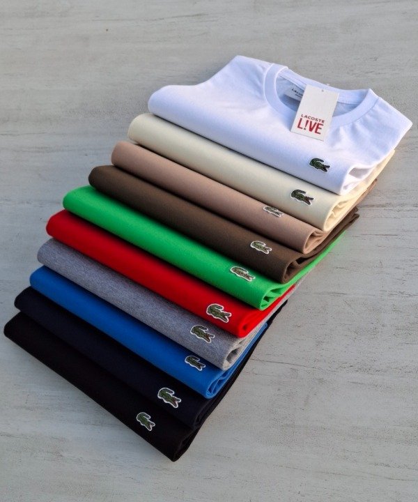 Producto - Remera básica importada