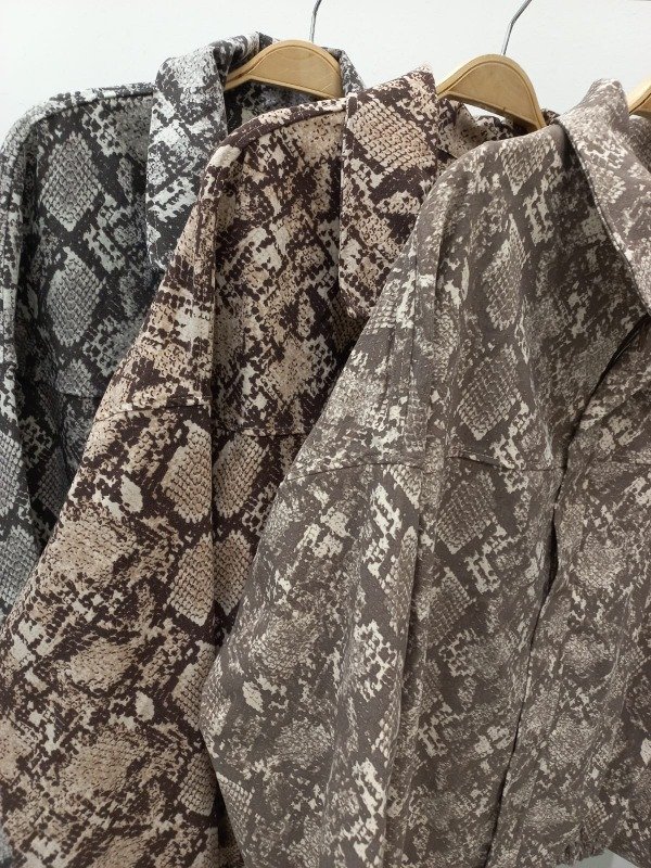 Producto - Campera Over con pinzas Bengalina Print (Art. 6224) - 2