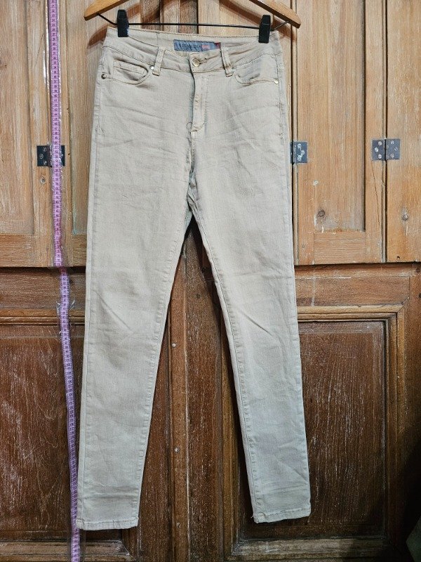 Producto - Jean Vitamina Beige t.42