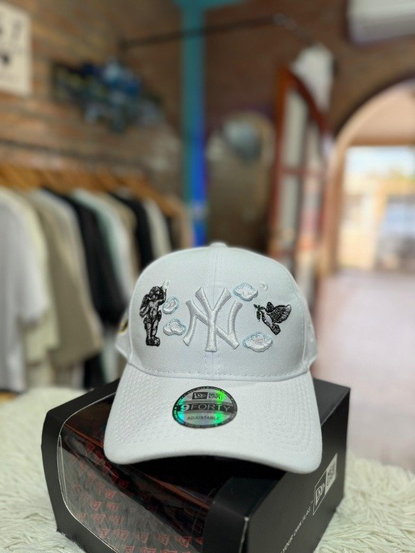 Producto - GORRA NY CERRADA