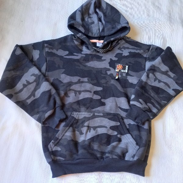 Producto - Buzo canguro camuflado (T. 12)