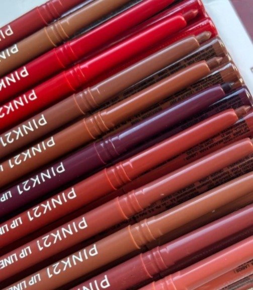 Producto - Lip Liner Matte Pink 21 - Delineador de Labios Retráctil de Larga Duración