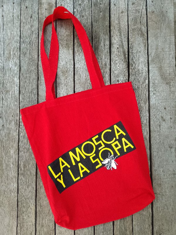 Producto - tote la mosca y la sopa